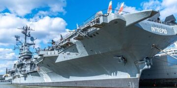 Letter carriers to feed America’s hungry with ‘Stamp Out Hunger’ food drive – WLUK