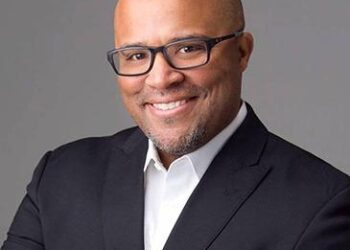 Chad Cooper – Director of Athletics Communications Contact: MBB, WSOC, SB – Men’s Basketball Coaches – sjuhawks.com