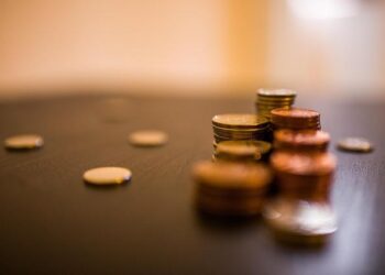 Power prices surge in Portugal as it suspends Spain link after blackout – Financial Times