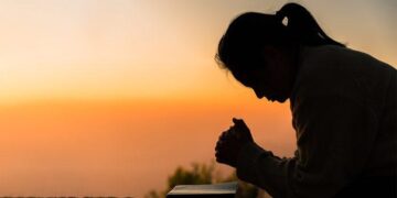 Praying for Our New Holy Father (Family Rosary Across America) – Relevant Radio