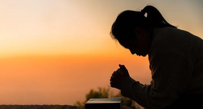 Praying for Our New Holy Father (Family Rosary Across America) – Relevant Radio