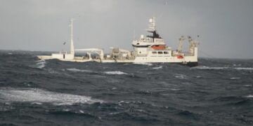 VESSEL REVIEW | Hogaberg – Versatile purser/trawler built for Faroe Islands waters – Baird Maritime