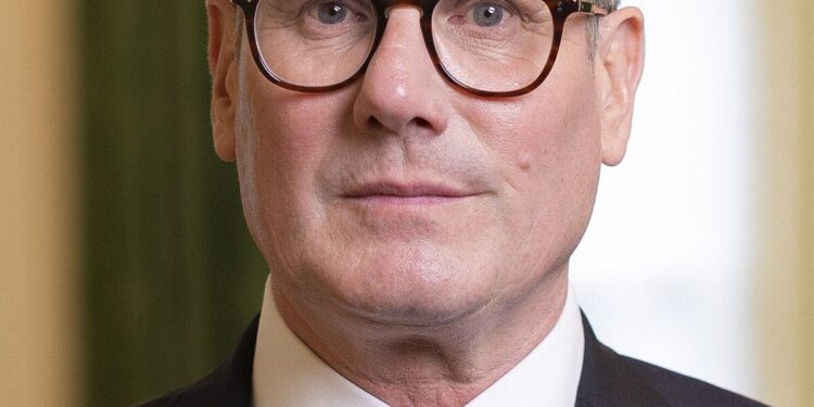 Keir Starmer agrees Rwanda-style deal to deport migrants from Chagos Islands – The Telegraph