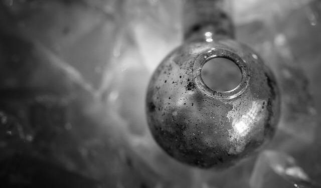 Man faces lie in meth and weapons case; $236k in hidden cash buried – KUAM News