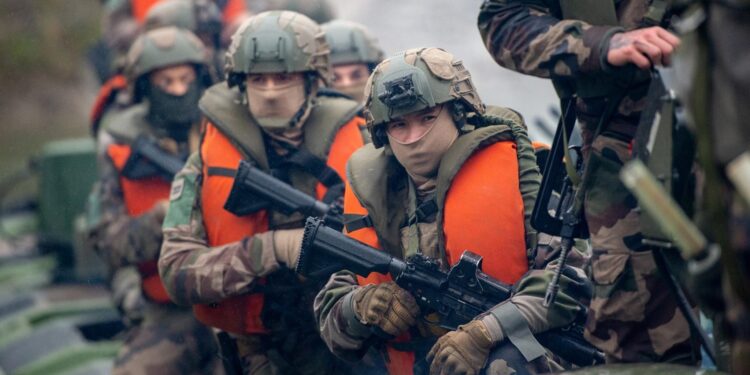 France and Senegal in talks to arrange departure of French troops by end of 2025 – France 24