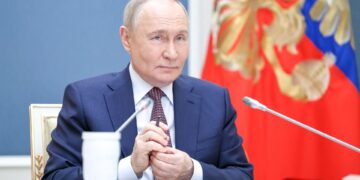 Setback for Europe after Trump insists Ukraine has ‘immediate’ peace talks with Russia – theguardian.com