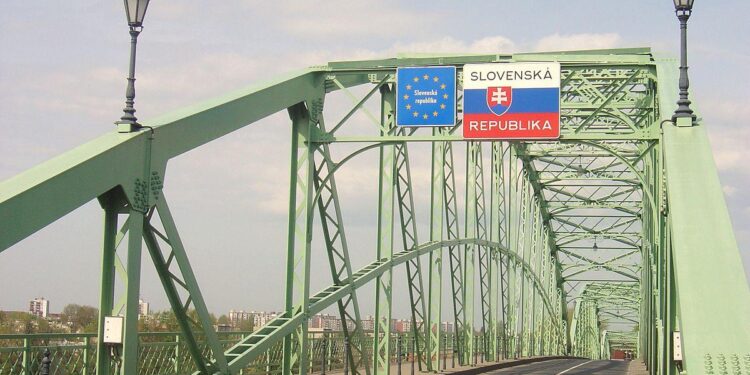 Hungary-Slovakia border connections expanding – Global Highways