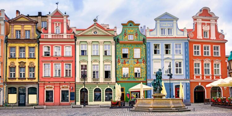 Poland Building £25B Transit Hub – Planetizen