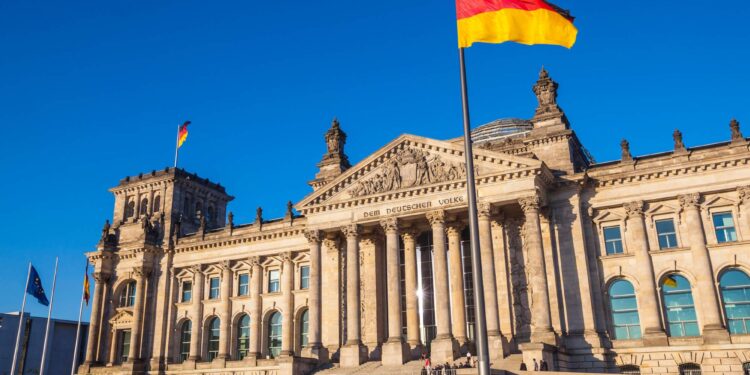 Germany’s Pistorius warns draft may return if troop numbers fall short – politico.eu