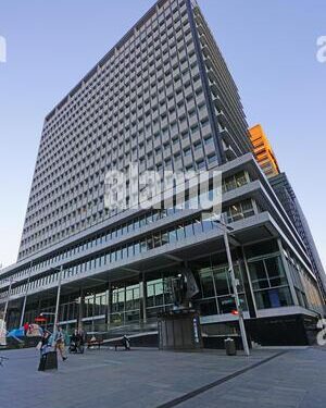 Reserve Bank of Australia Cuts Rate as Global Risks Rise – WSJ