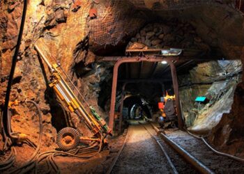 US lawmakers warn over delays to major gold mine in Northern Ireland – Financial Times