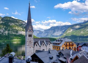 Austria’s JJ wins Eurovision Song Contest with pop-opera song ‘Wasted Love.’ Israel comes 2nd – AP News