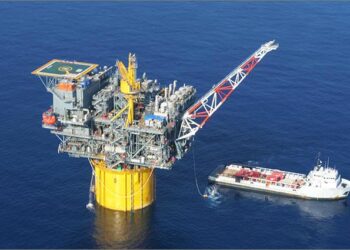 Fire on Chevron oil platform offshore Angola leaves 17 injured – Latest news from Azerbaijan