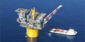 Fire on Chevron oil platform offshore Angola leaves 17 injured – Latest news from Azerbaijan