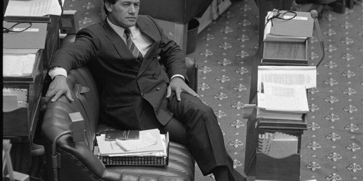 Winston Peters’ handling of Kiribati relations criticised by Pacific expert – RNZ