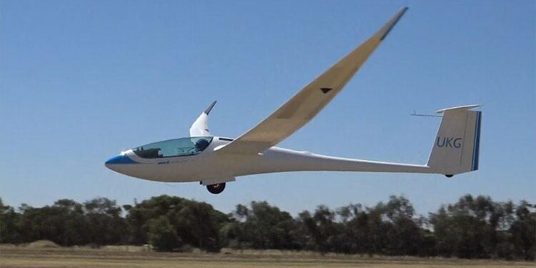 Sailplane Grand Prix Netherlands won by Belgian Tijl Schmelzer – FAI | World Air Sports Federation