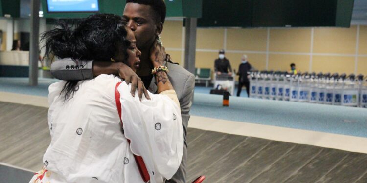 Germany updates: Cabinet approves family reunification curbs – DW