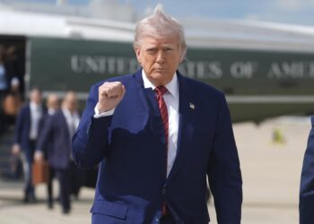 Trump joined by dozens of CEOs during his Middle East trip – CNBC