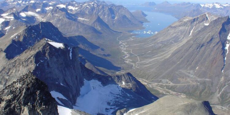 Greenland gives Danish-French group permit to mine rock with green potential, in wake of Trump interest – Reuters