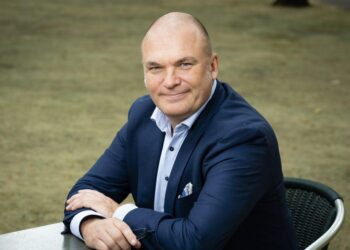 Guest lecturer Tuomas Forsberg explains Finland and Sweden’s membership in NATO – dailyuw.com