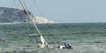 Two dead, 186 missing after four boats sink off Yemen and Djibouti: UN – Al Jazeera