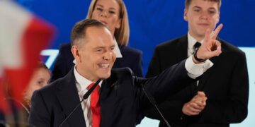 Conservative Karol Nawrocki wins Poland’s presidential election – NPR
