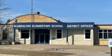 Gibraltar area school district improves rankings in new school district report cards – NBC26