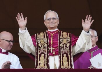 Pope Leo XIV speaks by phone with Russian President Putin – Vatican News