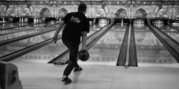 Bowlers dominate first day between South Africa and Australia in World Test Championship final – BBC