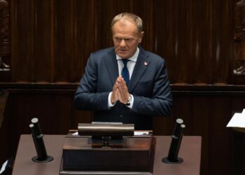 Donald Tusk survives confidence vote to remain Polish PM – politico.eu
