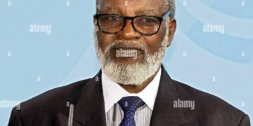 Sam Nujoma, Namibia’s fiery freedom fighter and first president, dies aged 95 – AP News