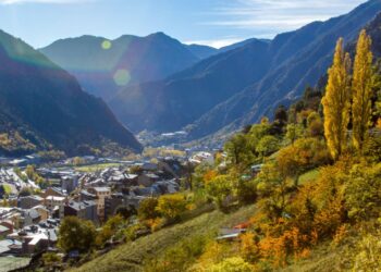 Andorra-England | European Qualifiers 2026 – UEFA.com