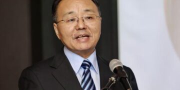 Chinese Ambassador to Lesotho Yang Xiaokun Attends the HDF BACK TO SCHOOL in the Hololo Constituency – mfa.gov.cn