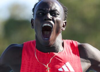 Gout Gout: Sprinter sets Australian record on senior international debut at Golden Spike – BBC