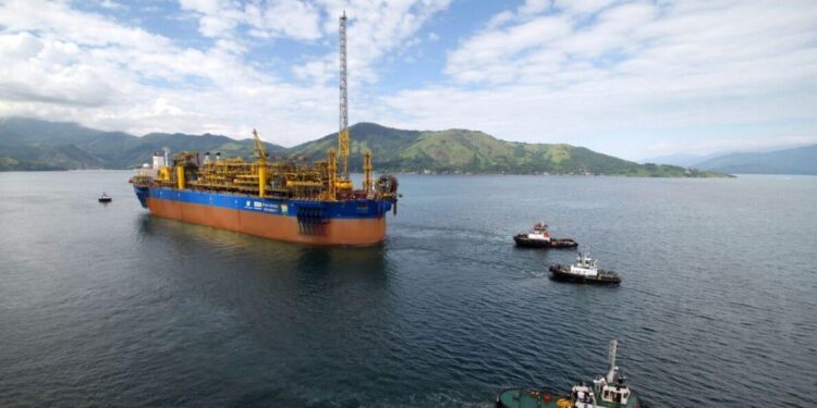 SBM Offshore pulling out of Equatorial Guinea with FPSO divestment – Offshore Energy