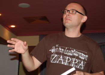 Zimbabwe’s Sean Williams scores 6th Test century vs South Africa | Tap to know more | Inshorts – Inshorts