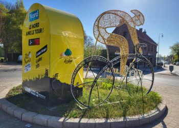 How to Watch the 2025 Tour de France in the United States, Canada, and Worldwide – Outside Magazine