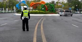 This Off-the-radar Country Is a Must-visit Safari Destination—How to Plan a Trip – Travel + Leisure