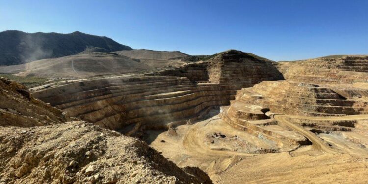 Mali completes takeover of gold mines abandoned by foreign companies – Mining Weekly