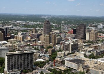 Nearly 100 arrests made in Southern Texas under Operation ‘Take Back America’ – Click2Houston