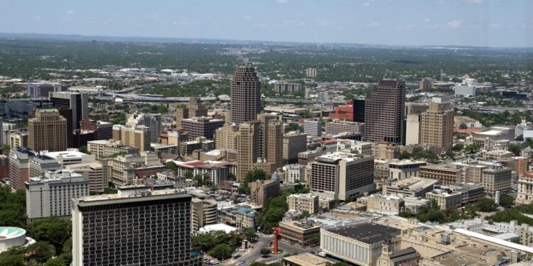 Nearly 100 arrests made in Southern Texas under Operation ‘Take Back America’ – Click2Houston