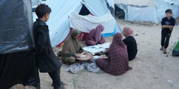 Over 714,000 internally displaced in Gaza since breakdown of ceasefire: UNRWA – Middle East Monitor