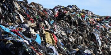 Discarded U.K. Clothing Dumped in Protected Wetlands in Ghana – Yale e360