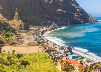 Cape Verde Population 2025 – worldpopulationreview.com