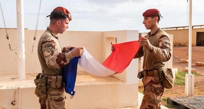 Final post: France’s military disengagement from Africa continues with Senegal exit – Euractiv