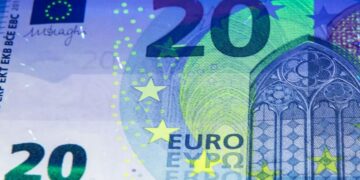 Thousands protest Bulgaria’s euro adoption and call for a referendum – The Independent