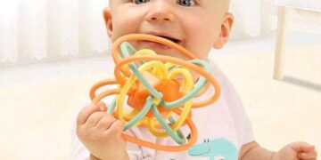 Battle over ‘baby multilaterals’ may trap Zambia, Ghana in longer debt default – Reuters