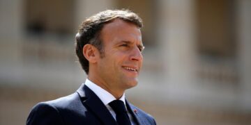 Macron invites New Caledonian leaders to talks on territory’s future – Le Monde.fr