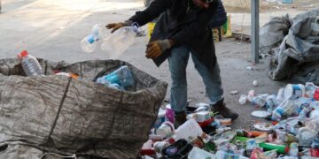 Tunisia plastic collectors spread as economic, migration woes deepen – hazard-herald.com