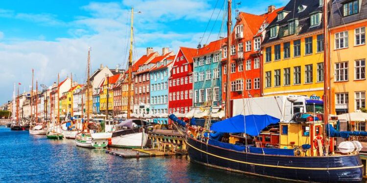 Denmark Begins Drafting Women as Russian Threat Looms – The New York Times